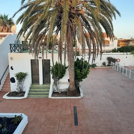 Avenna House In Costa Del Silencio Arona (Tenerife)