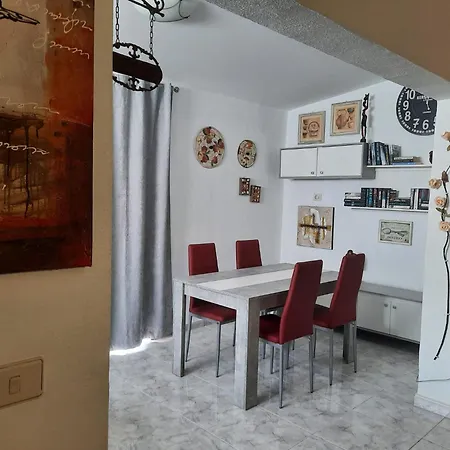 公寓 Avenna House In Costa Del Silencio 阿罗纳