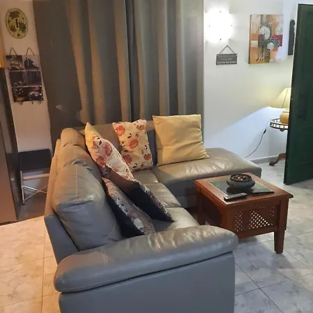 Avenna House In Costa Del Silencio *